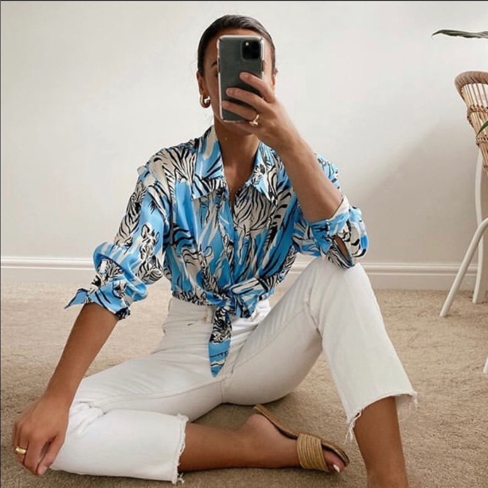 NWT Zara printed top size xsmall